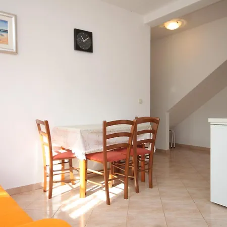 Vis 2435a 아파트 비스